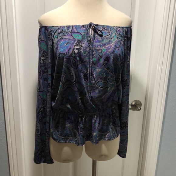 Beautiful blue blouse - Picture 7 of 9